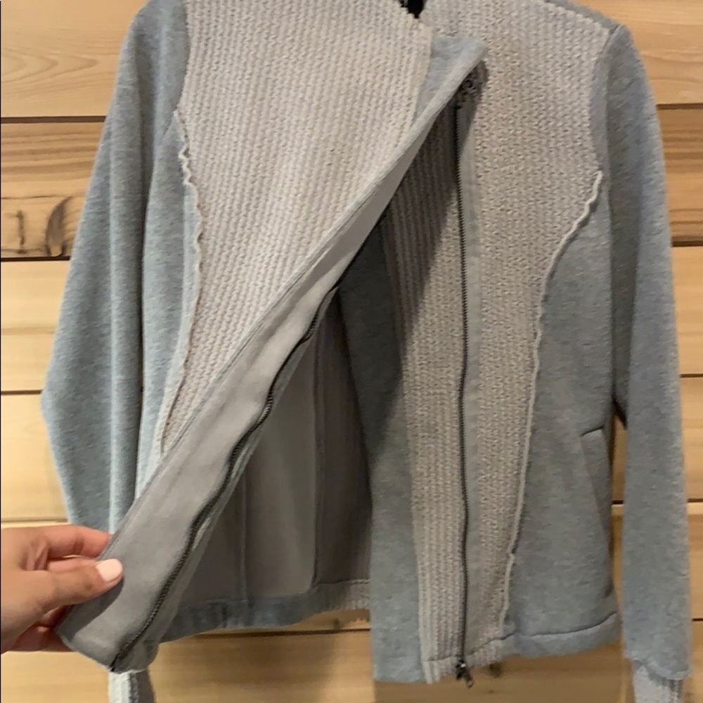 Vici Jacket - image 2